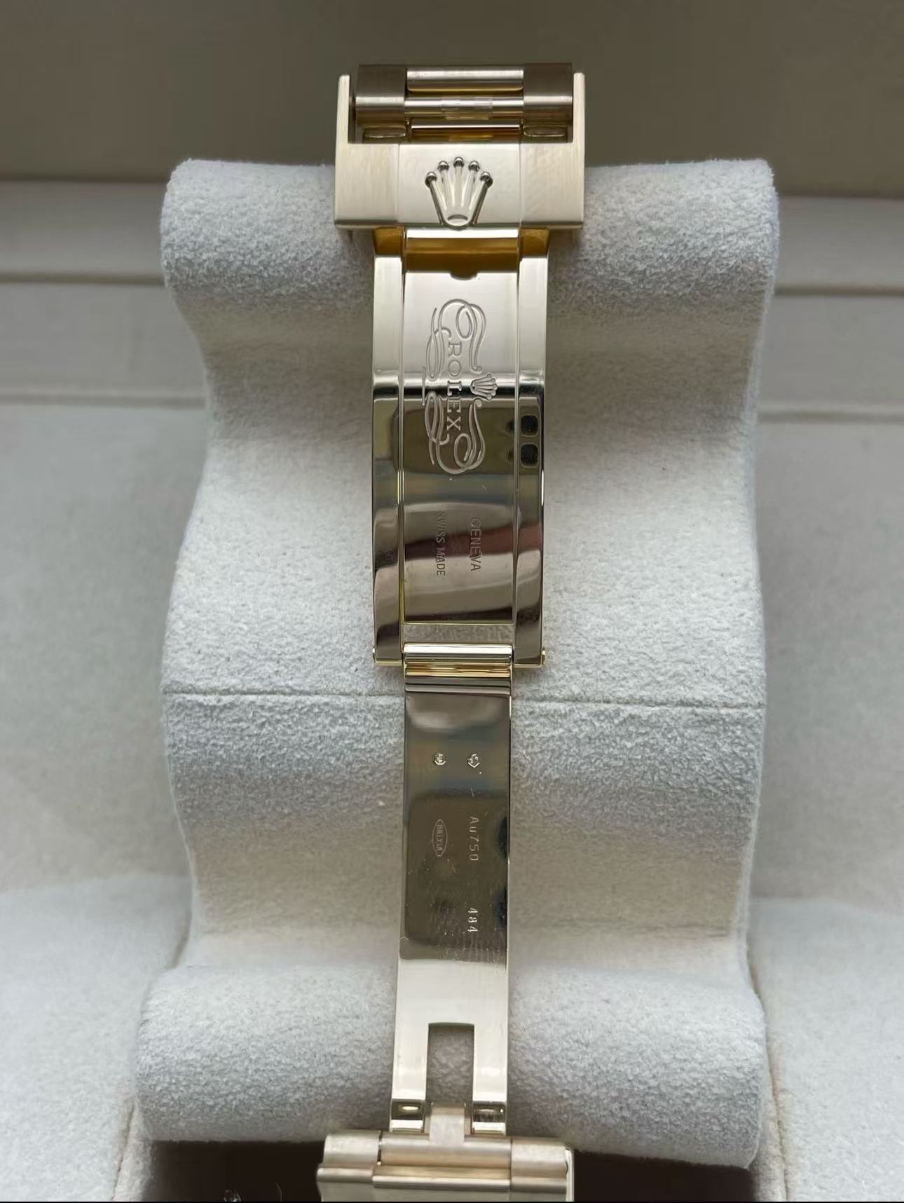 Rolex Submariner Super Clone Swiss ReplicaWatch 18kGold Ref 126618LN 3235 SwissMovement - Image 9