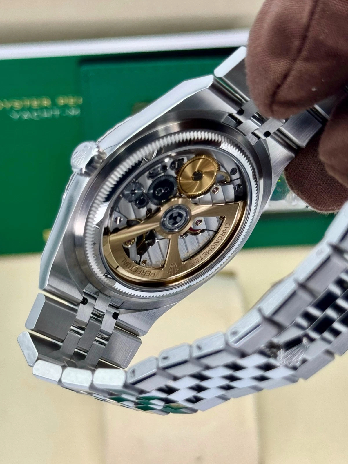 Rolex Land-Dweller 40mm M127334-0001 Super Clone Watch – Oyster Steel White Dial Replica - 图片 8