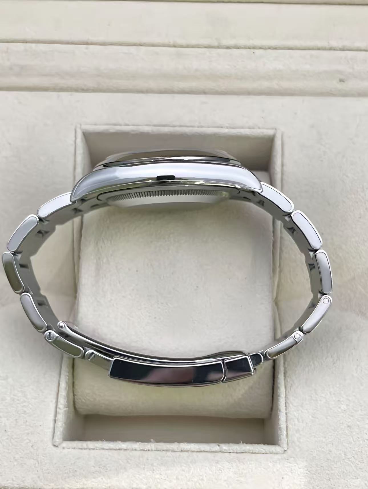 Rolex Oyster Perpetual Ref 134300-0009 Super Clone | Candy Pink Dial | 3230 Swiss Movement - Image 7