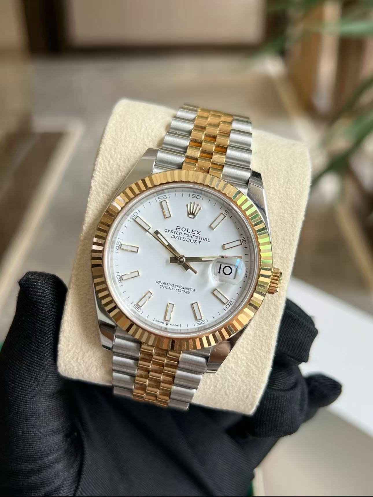 Rolex Datejust 41mm Super Clone Swiss ReplicaWatchTwo Tone Jubilee Bracelet White Dial Ref 126333 3235 Swiss Movement - Image 4