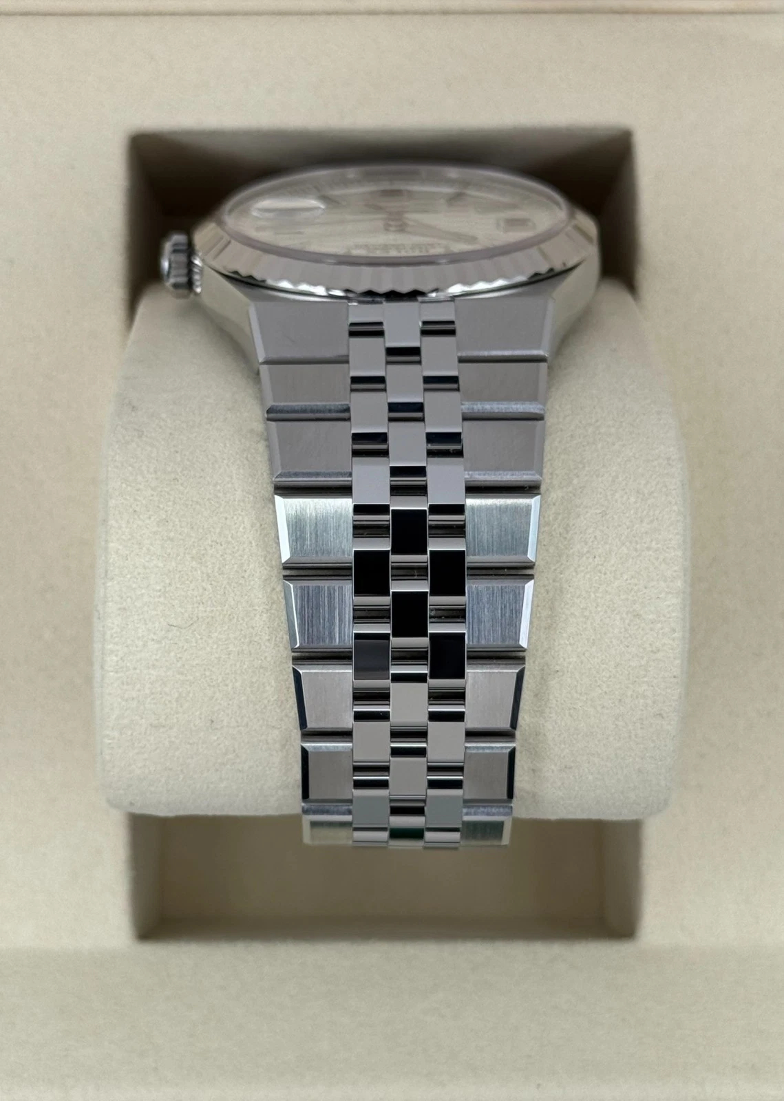 Rolex Land-Dweller 40mm M127334-0001 Super Clone Watch – Oyster Steel White Dial Replica - 图片 5