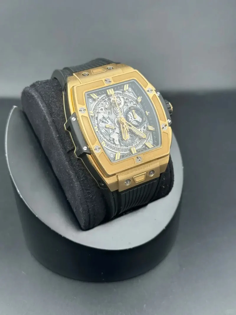 Hublot Big Bang Ref. 642.VX.0130.RX Super Clone Watch – Titanium Black Carbon Fiber Dial Rubber Strap Fake Replica - 图片 4