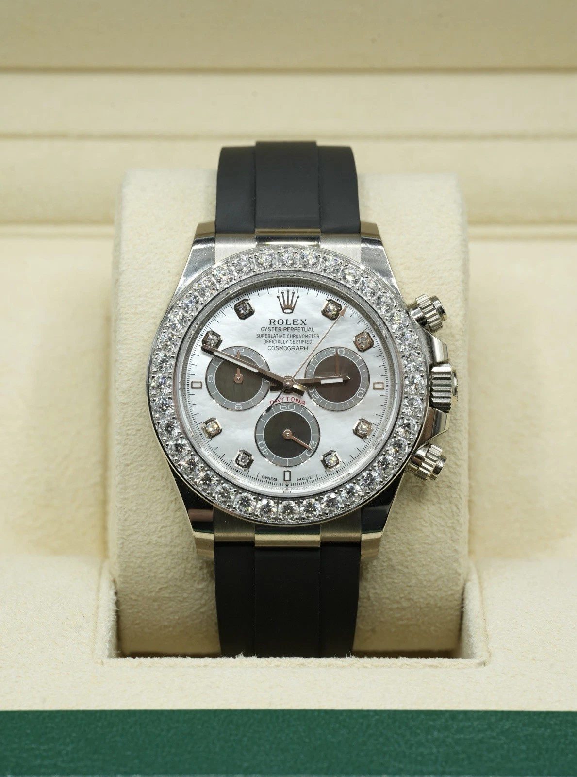 RolexCosmograph Daytona Oyster, 40 mm, white gold and diamonds Super Clone Swiss Watch Ref M126589RBR-0001 4131 Swiss Movement - Image 3