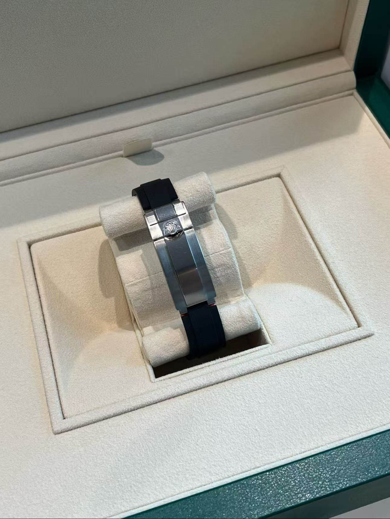 Rolex Daytona 40mm Super Clone Swiss Watch White Gold Diamond Bezel Oysterflex Strap Diamond Paved Dial Ref M126539TBR-0002 4131 Swiss Movement - Image 5