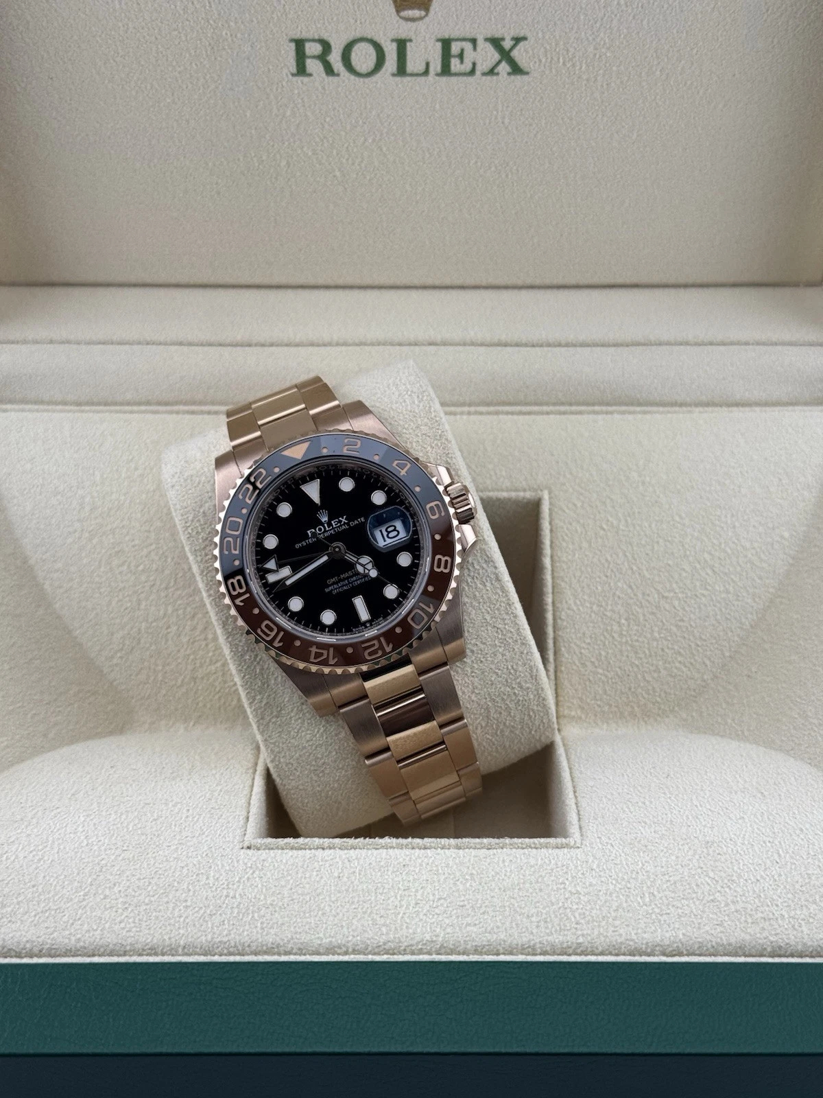 Rolex GMT Masterll Root Beer Super Clone Swiss Replica Watch 18k Rose Gold Ref 126715CHNR-3285 Swiss Movement - Image 4