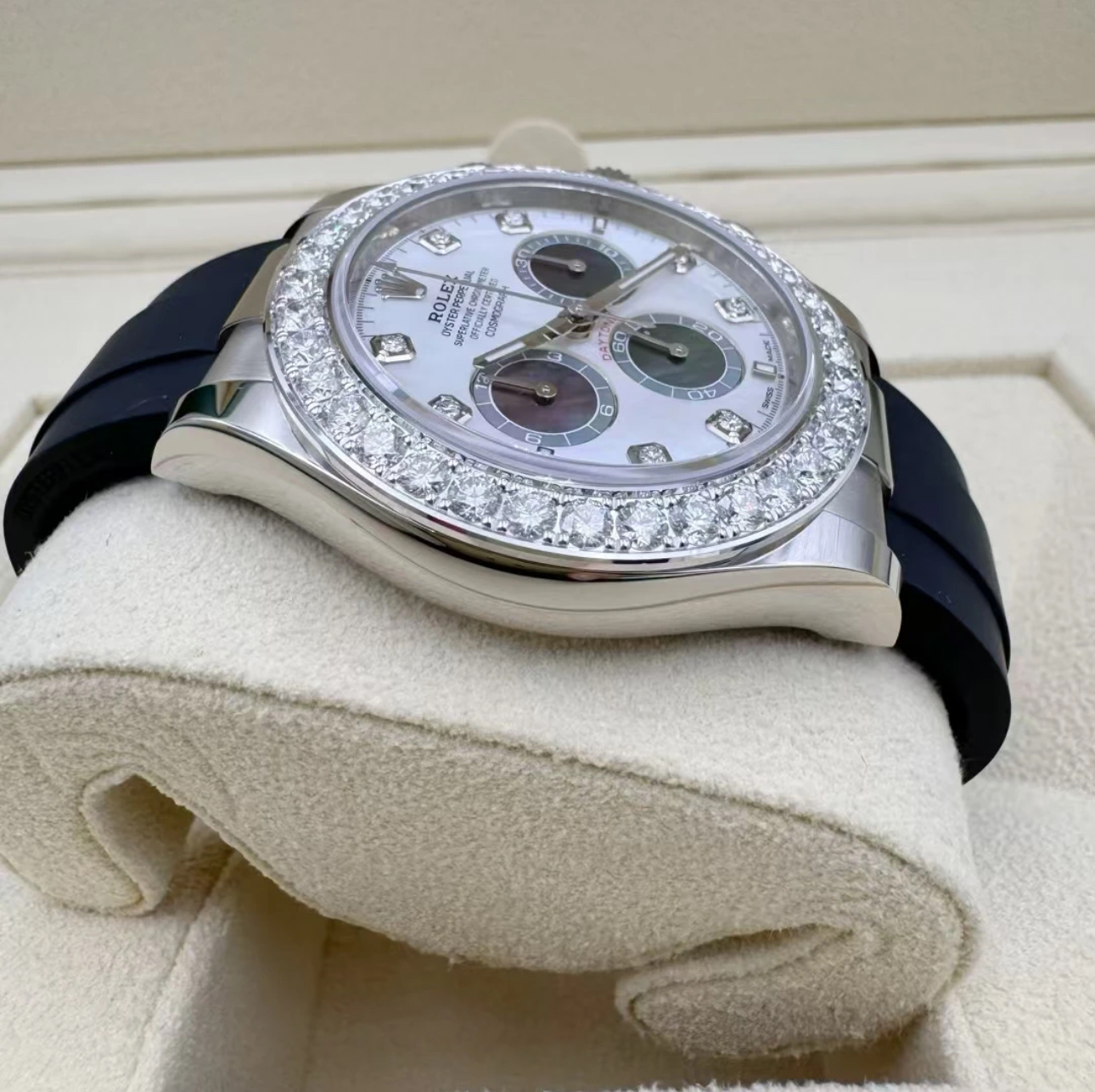 RolexCosmograph Daytona Oyster, 40 mm, white gold and diamonds Super Clone Swiss Watch Ref M126589RBR-0001 4131 Swiss Movement - Image 7