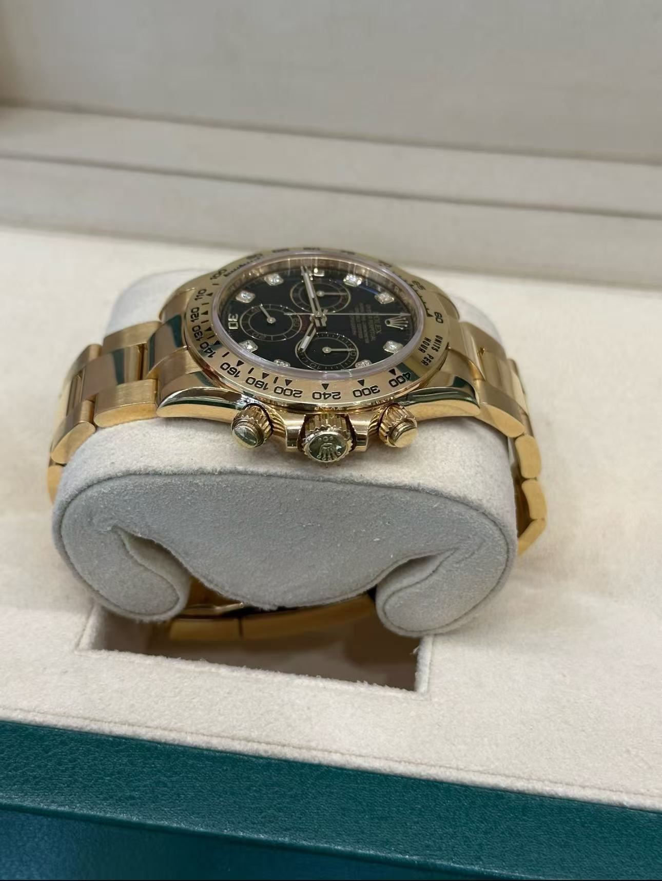 Rolex Daytona Black Dial Super Clone SwissReplica Watch 18kGold Bracelet Ref 116508-4130 Swiss Movement - Image 5