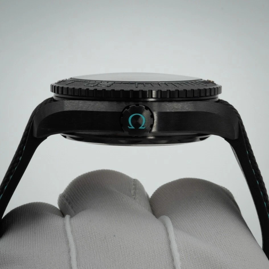 Omega Seamaster Planet Ocean Ref. 215.92.46.22.01.006 Super Clone Watch – Black Dial GMT Ceramic Bezel Replica - Image 7