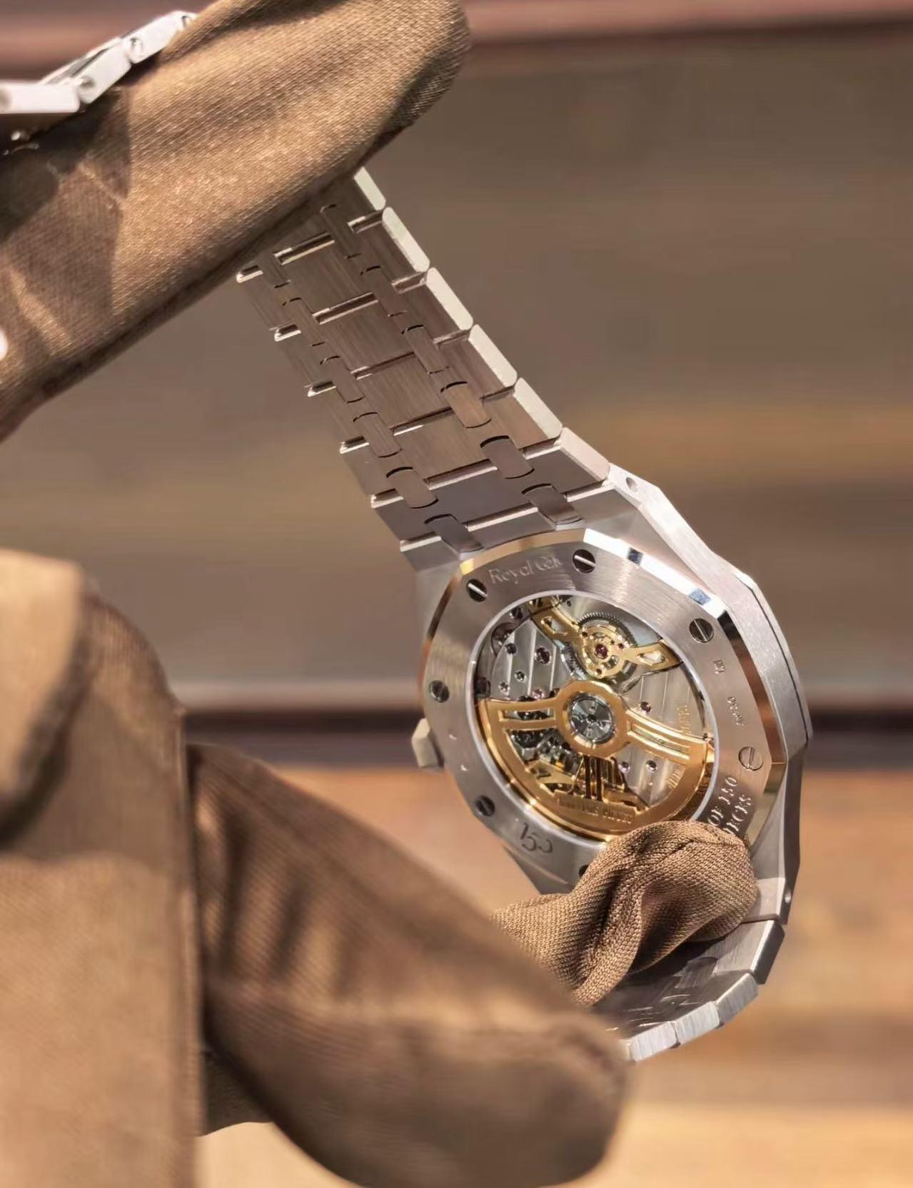 Audemars Piguet Royal Oak 26674SG.OO.1320SG.01 Super Clone Watch - Image 5