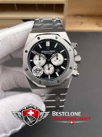 Actual photos of Audemars Piguet Royal Oak Panda Dial Ref 26331ST.OO.1220ST.02 Super Clone Watch (5)