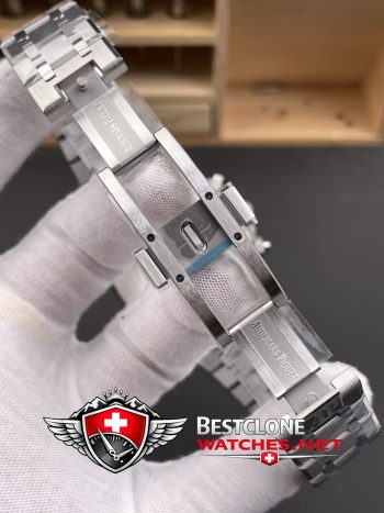 Actual photos of Audemars Piguet Royal Oak Panda Dial Ref 26331ST.OO.1220ST.02 Super Clone Watch (9)