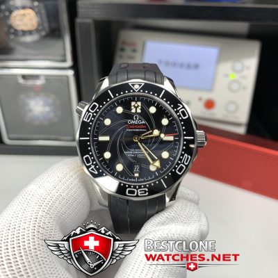 omega clone watch seamaster 300m james bond front.jpg