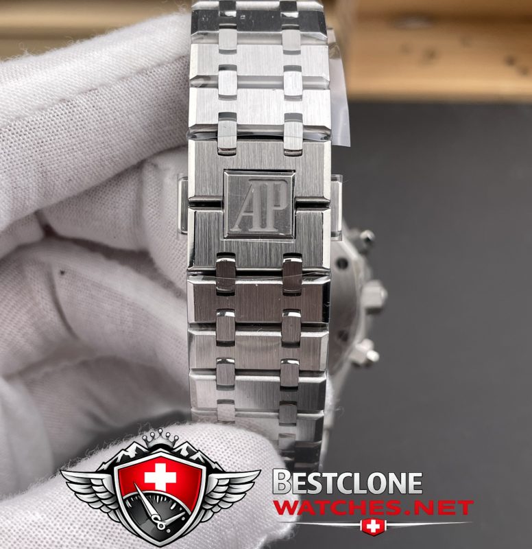 APS AP Royal Oak Replica Bracelet Detail Integrated Steel Strap
