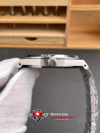 Audemars Piguet Royal Oak 15400ST.OO.1220ST.03 Super Clone Watch – Blue Dial Stainless Steel Bracelet (4)