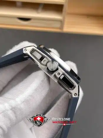Audemars Piguet Royal Oak Offshore Chronograph 26420TI.OO.A027CA.01 Super Clone Watch – Blue Dial Titanium Case Rubber Strap (6)