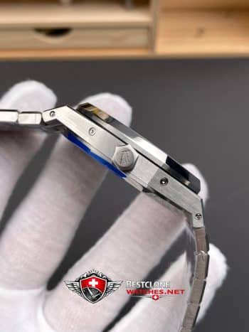 Audemars Piguet Royal Oak Perpetual Calendar 26574ST.OO.1220ST.03 Super Clone Watch – Blue Dial Stainless Steel Bracelet (4)