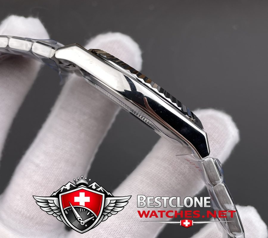 ES Rolex Land Dweller Case Side Finishing Detail (Polished & Brushed)