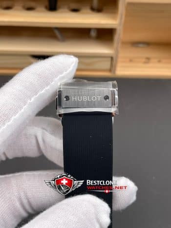 Hublot Classic Fusion Ref. 565.NX.1171.LR 11 Super Clone Watch – Black Dial Titanium Replica (7)