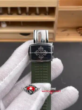 Patek Philippe Aquanaut 5168G 010 Super Clone Watch – 11 Replica Green Dial Rubber Strap (8)