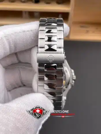 Patek Philippe Nautilus 57111A 014 Super Clone Watch – Stunning Green Dial 11 Replica Luxury Timepiece (8)