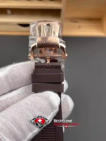 Patek Philippe Nautilus 5712R 001 Super Clone Watch – Brown Dial Rose Gold Rubber Strap Moonphase Power Reserve (7)