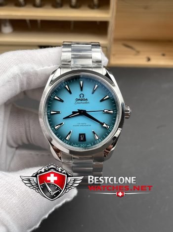 Real photos of the Omega Seamaster Aqua Terra 41mm Turquoise Dial Ref 220.10.41.21.03.006 Super Clone Watch (8)