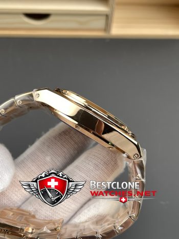 Real photos of the Vacheron Constantin Overseas 41mm Rose Gold Dial Ref 4520V210R B705 Super Clone Watch (4)