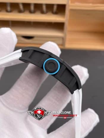 Richard Mille RM055 Abu Dhabi Blue Super Clone Watch – Carbon Fiber 11 Replica RMUL2 Movement (6)