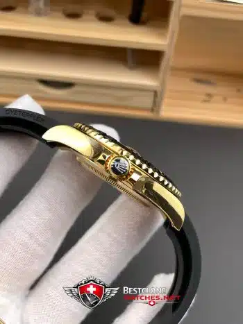Rolex Yacht Master 18k Yellow Gold Super CloneSwiss Replica Watch OysterFlex Rubber Strap Ref 226658 3235 Swiss Movement (5)