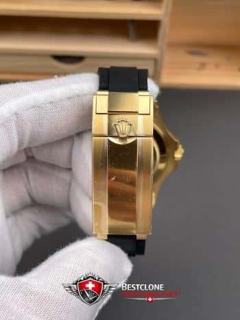 Rolex Yacht Master 18k Yellow Gold Super CloneSwiss Replica Watch OysterFlex Rubber Strap Ref 226658 3235 Swiss Movement (9)