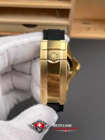 Rolex Yacht Master 18k Yellow Gold Super CloneSwiss Replica Watch OysterFlex Rubber Strap Ref 226658 3235 Swiss Movement (9)