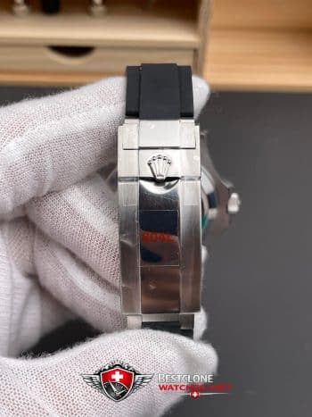 Rolex Yacht Master White Gold Super Clone SwissReplica Watch OysterFlex Rubber Strap Ref 226659 3235 Swiss Movement (9)