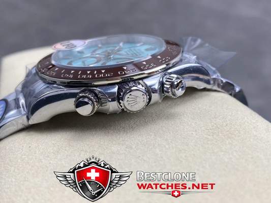 UFO Ice Blue Daytona Crown & Chronograph Pushers Detail