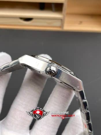 Vacheron Constantin Overseas Ref. 6000V110A B544 Super Clone Watch (6)