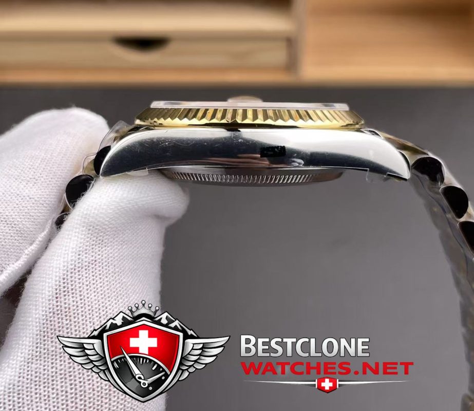 arf datejust 41 m126333 0006 case thickness view.jpg