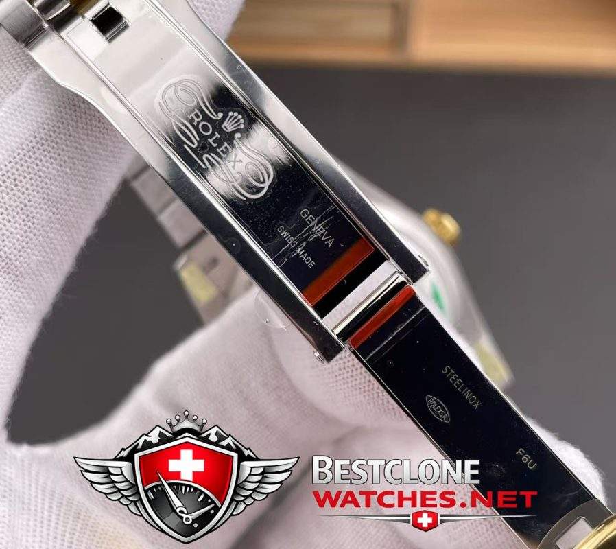 arf datejust 41 m126333 0006 clasp side detail.jpg