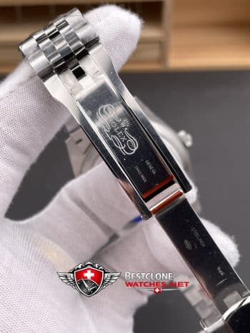 sky dweller super clone clasp logo detail