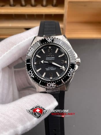 Omega Seamaster Planet Ocean 600M 217.32.42.21.01.001 Super Clon Reloj - Dial Negro Clásico Buceo Replica (1)