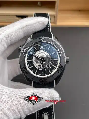 Omega Seamaster Worldtimer 215.92.46.22.01.007 Super Clon Reloj - Caja de titanio Global Time Replica (1)