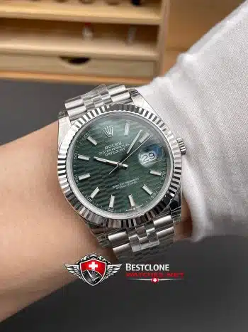 Reloj Rolex Datejust 41 Green Wave Dial Super Clone 126334 Jubilee Bisel estriado (4)