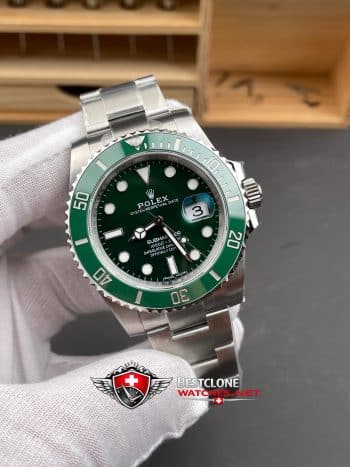 Rolex Submariner 116610LV Green Hulk Super Clone Watch – Ultimate Stainless Steel Dive Replica (2)